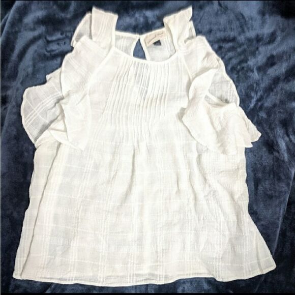 Universal Threads Cotton Ruffle Top - Picture 3 of 8